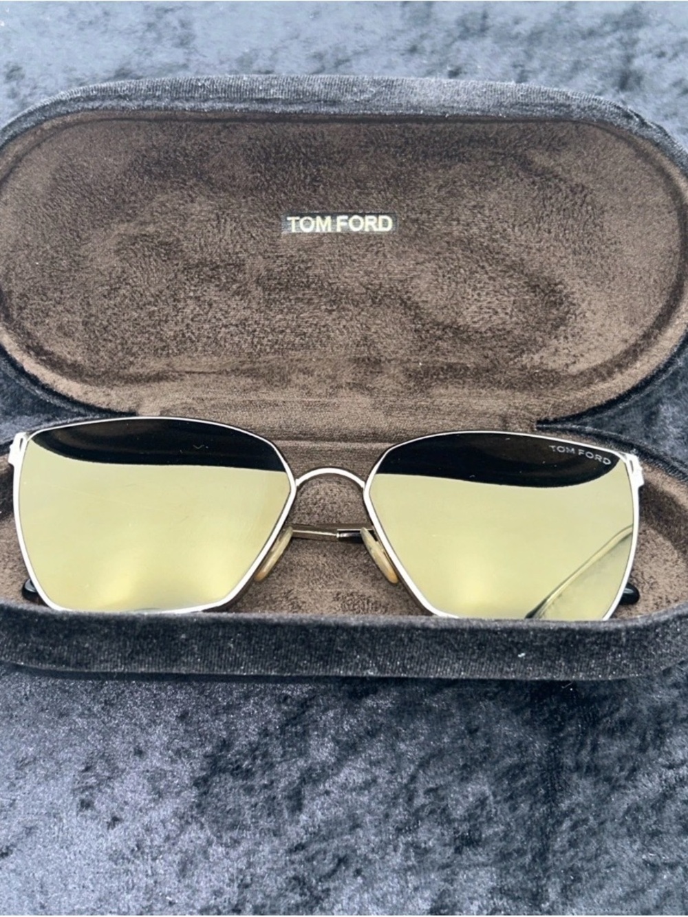 Tom Ford HELENA FT 0653 Shiny Rose Gold/Grey With Gold Mirror (28C) Sunglasses